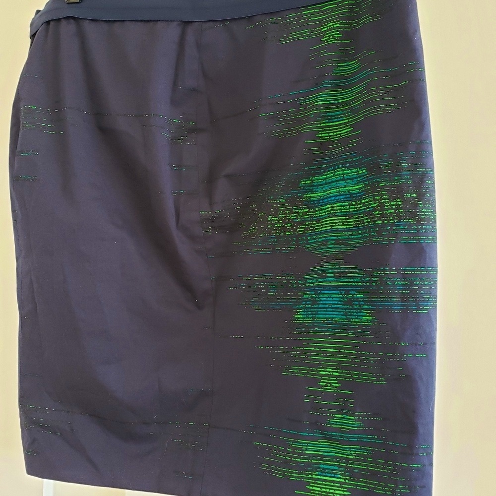 Elie Tahari “Molly” pencil skirt